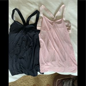 2 Lululemon tanks